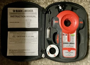 Black & Decker Bulls Eye Auto-Leveling Laser Level w/ Stud Finder, Manual & Case - Picture 1 of 5