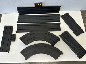 Aurora Slot Car 18 Tracks & 2 Terminals “AFX Model Motoring” Assortment Read - Picture 1 of 16