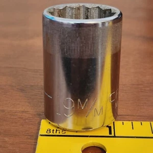Vintage Craftsman, 1/2" Drive Shallow Socket, 19MM Metric, 12 Point, 44238 - Picture 1 of 5