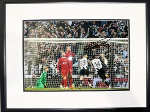 Signed Framed Alexander Isak Newcastle Carabao Cup Final Autograph Photo - Picture 1 of 3