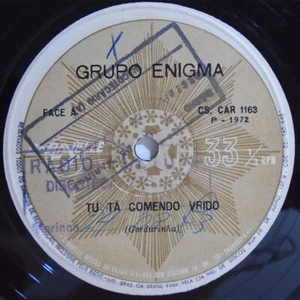 GRUPO ENIGMA TU TA COMENDO VRIDO / SAPATAO BRAZIL 1972 PSYCH FUZZ 7" SOM NOSSO - Picture 1 of 2