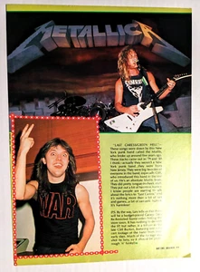 REVISTA METALLICA / JAMES HETFIELD LIVE & LARS PÁGINA COMPLETA PINUP PÓSTER RECORTE - Imagen 1 de 1