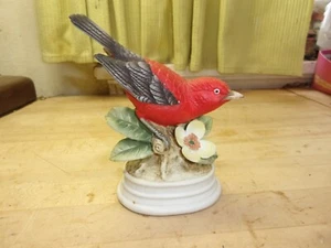 Vtg. Napcoware Bird Figurine Scarlet Tanger #7250 Limited Edition FREE SHIPPING - Picture 1 of 11
