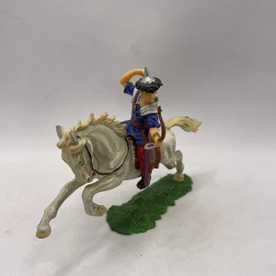 Elastolin Figur Hunne mit Bogen zu Pferd  - handbemalt – 7 cm - Reiter - Vintage - Bild 1 von 4