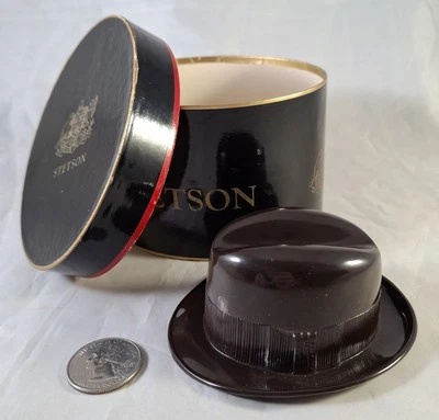 De colección Regalo Miniatura STETSON Fedora con Caja Intercambiada por Sombrero Usable Años 50 Foto 1 de 4