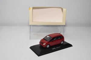 B27 1:43 MINICHAMPS OPEL MERIVA RED DEALER BOX NUOVO CON SCATOLA - Foto 1 di 20