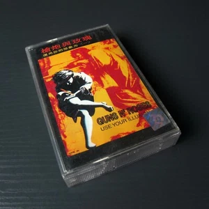 Guns N' Roses - Use Your Illusion I 運用你的想像力 1 CHINA Import Cassette Tape #0804 - Picture 1 of 4