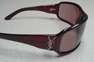 Gafas de sol YSL YVES SAINT LAURENT usadas (modelo 6078) con estuche blanco - ITALIA Foto 1 de 4