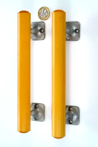 PAIR RARE AMBER/BUTTERSCOTCH BAKELITE ART DECO DOOR PULL HANDLES 1930s-50s Cover