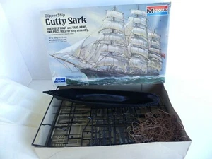 MONOGRAM 3500 CLIPPER SHIP CUTTY SARK KIT - 41.75cm - Bild 1 von 5