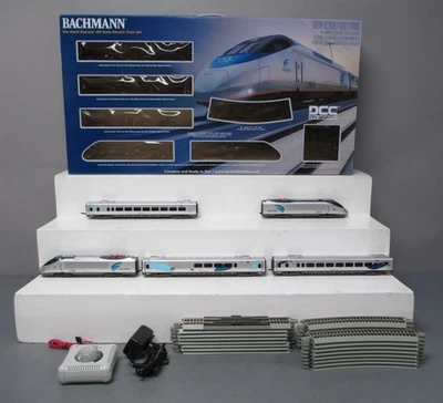 Bachmann 01205 Amtrak Acela Express HO Gauge Electric Train Set with DCC - Image 1 of 4