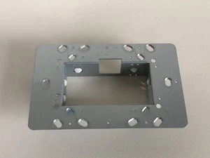 Crestron wall Mount Bracket for TSW-1060, TSW-760 TSW-560 TSS-10 , TSS-7 NEW - Imagen 1 de 2