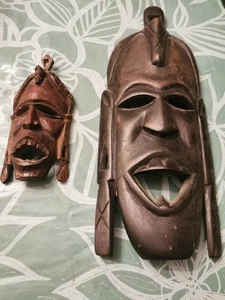 2x Afrika Masken. Holz. Handarbeit - Bild 1 von 4