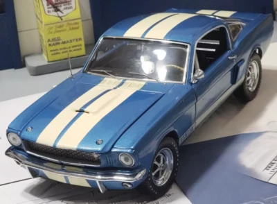 Ford Shelby Mustang Cobra GT1967w/1969V8Custom Built18Car12Blue1:24Metal Model40 - Image 1 of 4