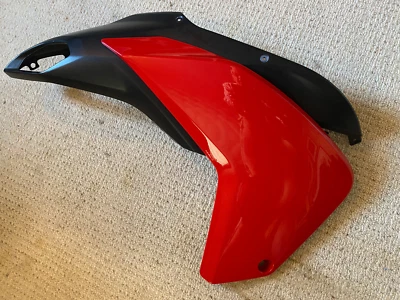 Ducati Multistrada 1200 1200S left side airscoop nose fairing panel RED spotles - Imagem 1 de 4