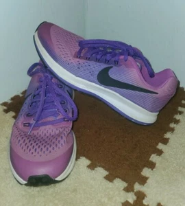 Nike Zoom Pegasus 34 Youth Girls US 5.5 Running Athletic Shoe 881954-502 Purple - Picture 1 of 6