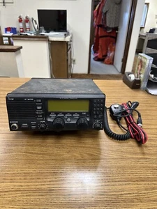 Morski nadajnik-odbiornik ICOM IC-M710 MF/HF - Zdjęcie 1 z 4