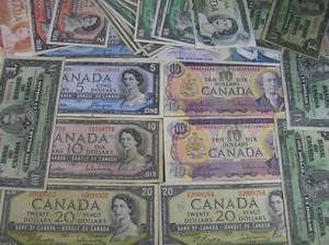 Canada Lot of 28 Banknotes $108 FV George VI & QEII $20, $10 $5, $2, $1 - Picture 1 of 12