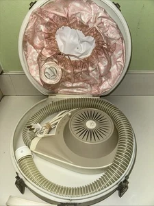 General Electric Deluxe Soft Bonnet Hair Dryer in Carrying Case Vintage - Works - Picture 1 of 3