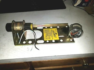 VOLVO V12 VALVE ASSEMBLY 18205-0021 - Foto 1 di 6