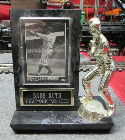 Babe Ruth 2000 Figure On Steps Holding a Bat + Card Cover