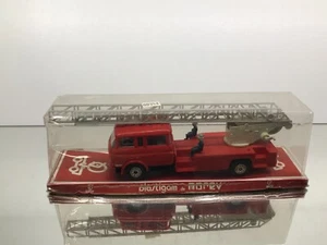 NOREV PLASTIGAM 97 BERLIET GBK 18 ECHELLE POMPIERS TRUCK -1:43- GOOD IN BLISTER - Imagen 1 de 13