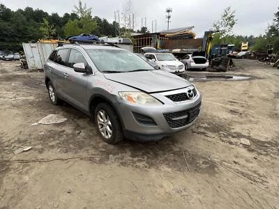 Capucha MAZDA CX9 07 08 09 10 11 12 13 14 15 Foto 1 de 4