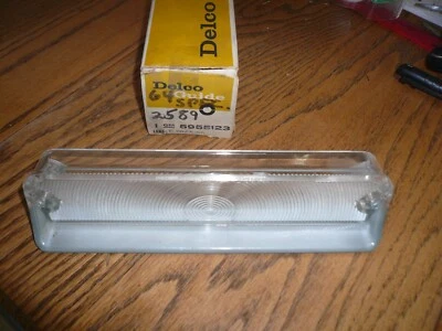 Nuevo de Lote Antiguo 1964 Buick Skylark Lente Especial Park Giratoria Derecha LH GM Guía # 5955123 - De Colección Foto 1 de 2