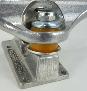 INDEPENDENT INDY Skateboard Truck New School Stage 11 129mm SINGLE TRUCK NOS - Picture 1 of 12