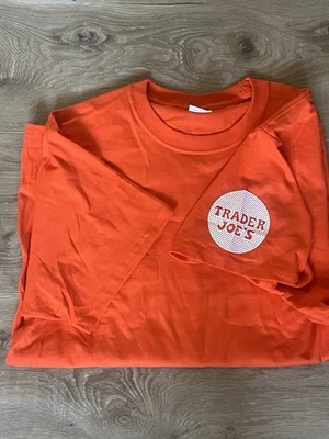 Nuevas Camisas Trader Joe’s Para Hombres Grandes Miembro de la Tripulación Camiseta de Empleado Foto 1 de 3