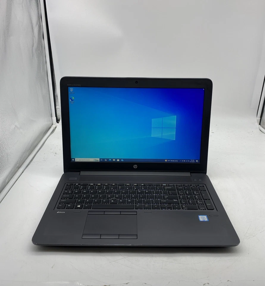 HP ZBook 15 G3 Intel i7-6820HQ 2.7GHz 32GB RAM 256GB SSD 1TB HDD W10P Nvidia - Image 1 of 4