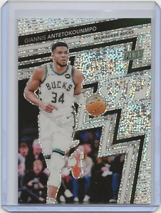 Giannis Antetokounmpo National VIP Gold Pack White Sparkle NBA #22 2025 Bucks - Imagen 1 de 2