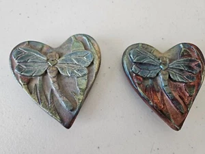 Juego de 2 Pisapapeles Libélula en Forma de Corazón-3" x 3" x 0.5"-Excelente Estado - Imagen 1 de 6