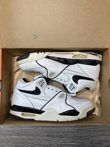 Air Flight 89 White black red 9.5 vintage 2000 original 630381–101 - Picture 1 of 10