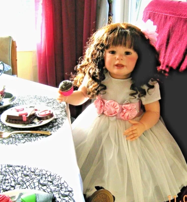 $50 VALORE ❤ 3 PEZZI OUTFIT❤LITTLE ME❤ 24 M ❤ABITO DA FESTA ROSA/GRIGIO SCINTILLANTE❤FIOCCO CAPELLI - Immagine 1 di 4