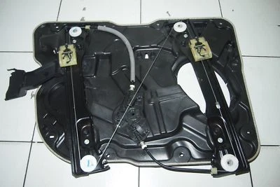 Jeep GRAND CHEROKEE 2016 Window Regulator Front Right 68231062AC - Image 1 of 3