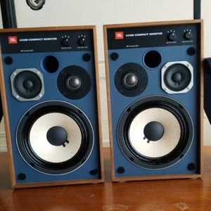 JBL MODELL 4312M Kompakt Monitor Lautsprecher 3WEGE Lautsprechersystem 2 kleine Lautsprecher Set - Bild 1 von 4
