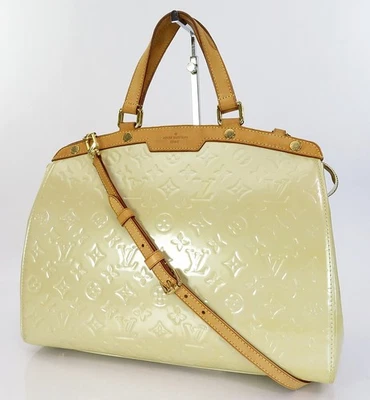 Auténtico bolso de hombro de cuero LOUIS VUITTON Brea GM Blanc Corail Vernis #62137 Foto 1 de 4