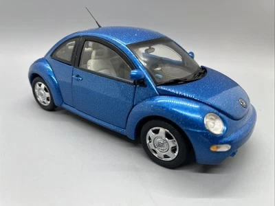 Franklin Como Nuevo 2000 VW Escarabajo Edición Millennium Escala 1/24 Diecast Foto 1 de 4