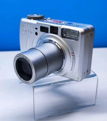 Pentax Optio 555, 5.0mp Digital Camera.  - Image 1 of 4