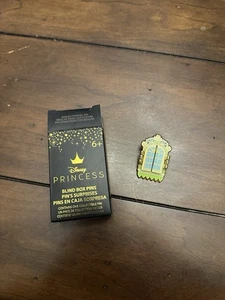 Disney Sammler Pin: Tiana (Fenster) - Loungefly - GEÖFFNET - Neu - Bild 1 von 4