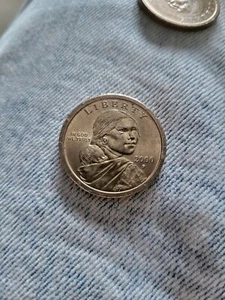 2000 Sacagawea P - Cheerios Dollar - Very Rare - Raised Feathers - Gold Coin - Picture 1 of 3