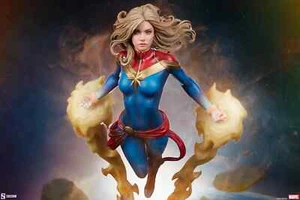 Marvel Captain Marvel Premium Format Figure Sideshow 300799 - Picture 1 of 9