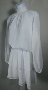 Falda para mujer YUMI KIM blanca con lunares manga larga en niveles cuello alto acto... - Imagen 1 de 6