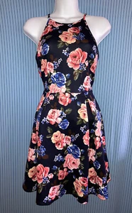 Juniors Floral Dress Small - Picture 1 of 4