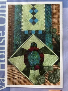 Table Turtles Pieced Runner Java House Quilts #142 Pattern Uncut - Picture 1 of 3