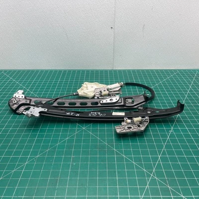 06-11 MERCEDES-BENZ W219 CLS CLASS REAR RIGHT SIDE WINDOW REGULATOR OEM - Image 1 of 4