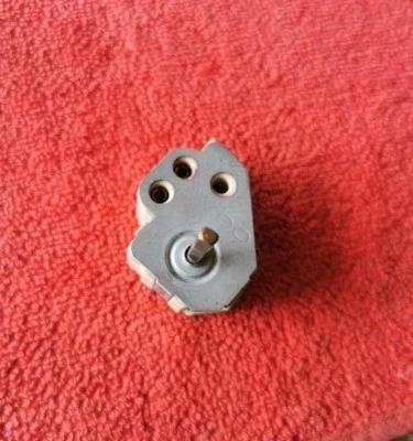 Interruptor atenuador potenciómetro Mercedes Benz W124 300D 300E 300TE 300TD 500E 400E Foto 1 de 4