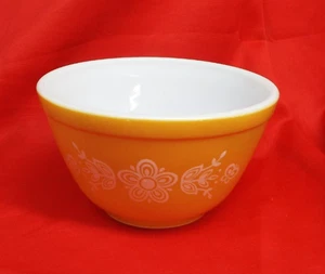 Pyrex 401, 6 Zoll Schmetterling Gold Rührschüssel - Bild 1 von 4