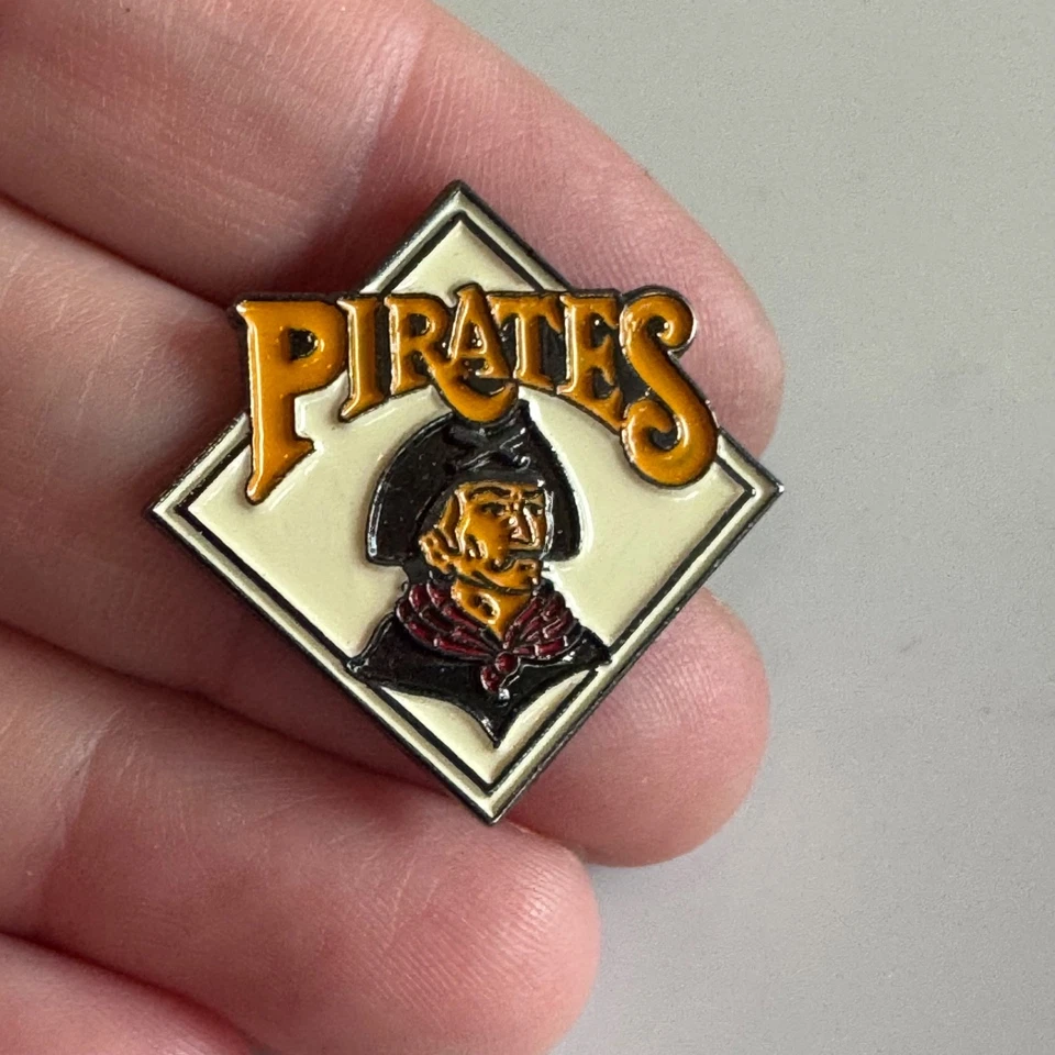 Vintage Pittsburgh Pirates Cream Diamond Pirate Head Enamel Lapel Pin MLB Pewter - Image 1 of 3